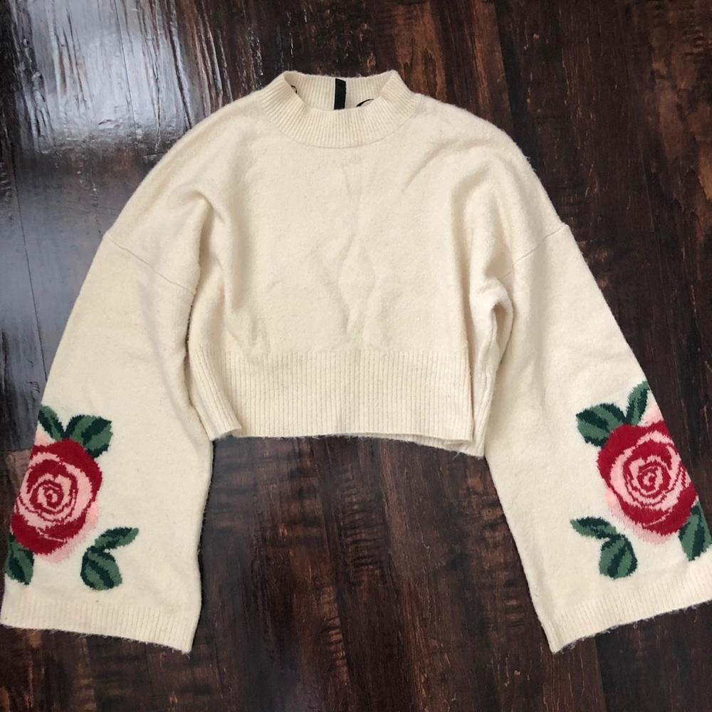 Bell Sleeve Cropped Sweater